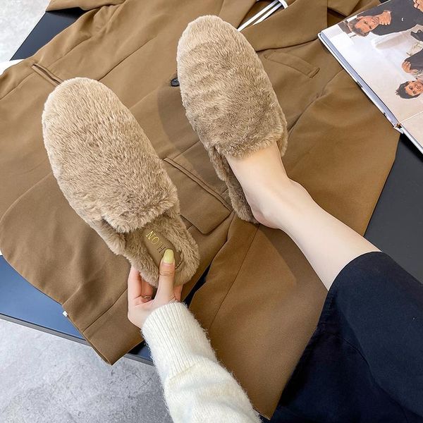 slippers shoes woman's slides low fashion female mule flock fur flip flops cover toe 2021 luxury flat mules plush with rome, Black
slippers shoes woman's slides low fashion female mule flock fur flip flops cover toe 2021 luxury flat mules plush with rome, Black