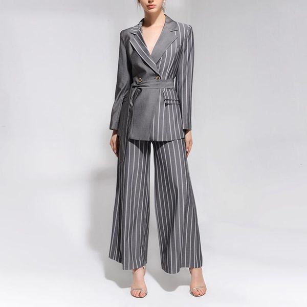 women's two piece pants 2021 european and american two-piece suit temperament stylish capable striped, White
women's two piece pants 2021 european and american two-piece suit temperament stylish capable striped, White