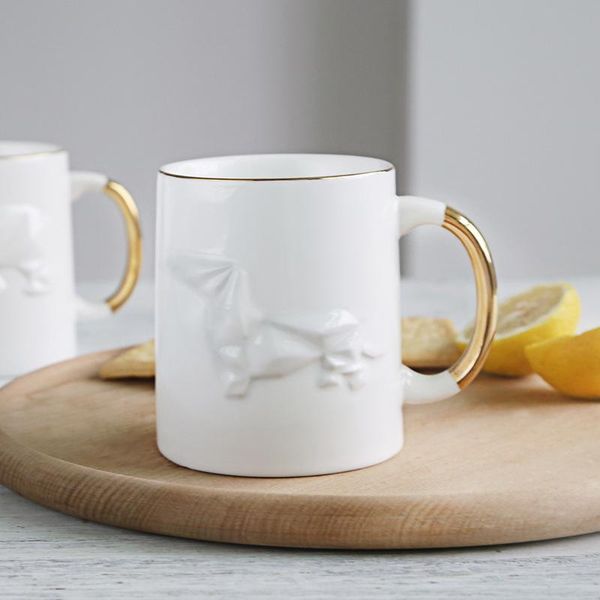 mugs nordic minimalist ceramic mug with gold handle, rim mug, customized logo, embossed breakfast milk
mugs nordic minimalist ceramic mug with gold handle, rim mug, customized logo, embossed breakfast milk