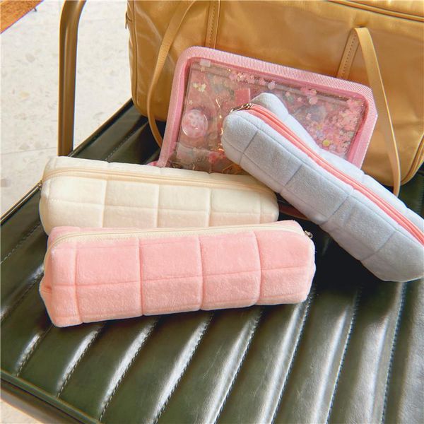 pencil bags cases kawaii japanese high-value bag large-capacity student storage stationery plush pouch
pencil bags cases kawaii japanese high-value bag large-capacity student storage stationery plush pouch