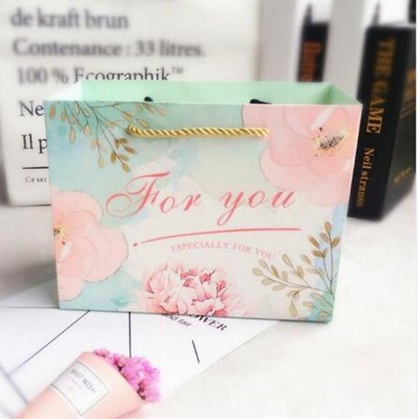 gift wrap 24pcs/lot "for you" wedding present bags packaging for guests, paper with handle
gift wrap 24pcs/lot "for you" wedding present bags packaging for guests, paper with handle