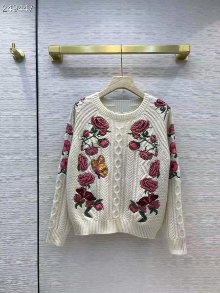women's sweaters 2021 winter knitted pullover women retro wool sweater runway design floral embroidery, White;black
women's sweaters 2021 winter knitted pullover women retro wool sweater runway design floral embroidery, White;black