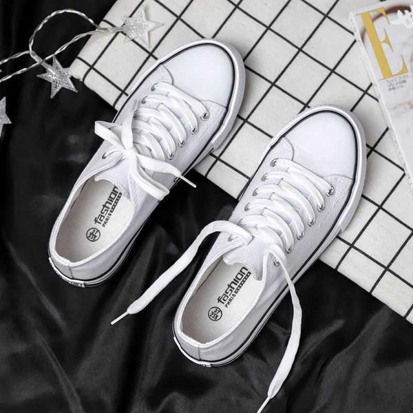 high and low trend couple casual student board shoes vulcanized flat bottom new track 2022 1top, Black
high and low trend couple casual student board shoes vulcanized flat bottom new track 2022 1top, Black