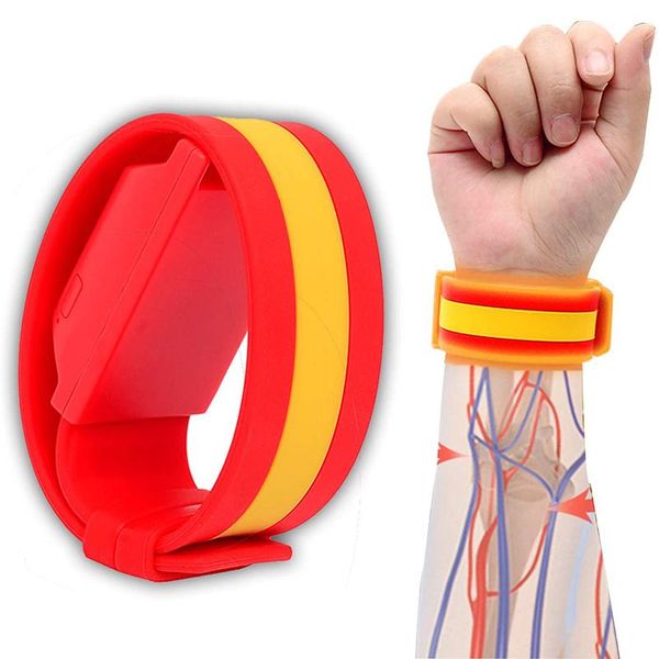 heating wristband self-heating wrist pads belt for baby child sportswear accessories portable hand warmer smart usb charging support, Black;red
heating wristband self-heating wrist pads belt for baby child sportswear accessories portable hand warmer smart usb charging support, Black;red