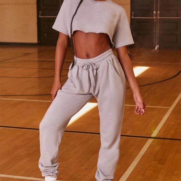 om tracksuits 2021 women solid color short sleeve quick dry exposed navel high waist pants yoga fitness workout sports set outfit
om tracksuits 2021 women solid color short sleeve quick dry exposed navel high waist pants yoga fitness workout sports set outfit