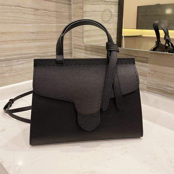 classic women postman bag gilt double g buckle genuine leather removable shoulder strap crossbody bags handbag purse large capacity package
classic women postman bag gilt double g buckle genuine leather removable shoulder strap crossbody bags handbag purse large capacity package