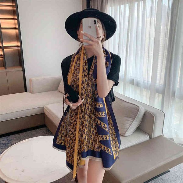 shawl scarf women's autumn and winter d letter jacquard imitation cashmere rectangular warm versatile fashion, Blue;gray
shawl scarf women's autumn and winter d letter jacquard imitation cashmere rectangular warm versatile fashion, Blue;gray