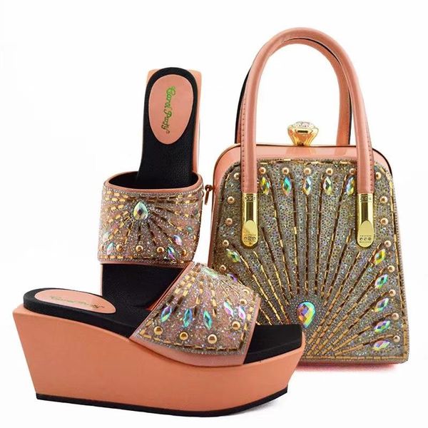 dress shoes 9cm italian with matching bags gold and to match african set pumps women md009, Black
dress shoes 9cm italian with matching bags gold and to match african set pumps women md009, Black