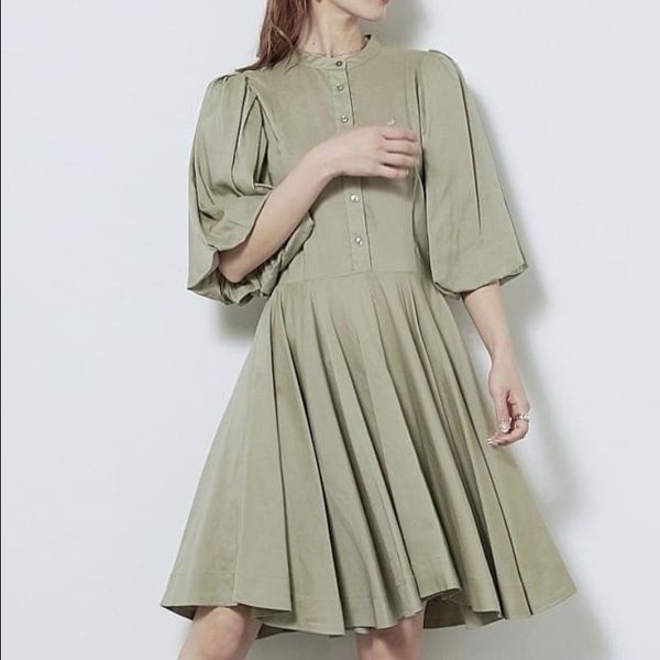 party dresses elegant solid draped big swing vestidos lantern sleeve slim waist design woman dress summer fashion tide chic a line robe, White;black
party dresses elegant solid draped big swing vestidos lantern sleeve slim waist design woman dress summer fashion tide chic a line robe, White;black