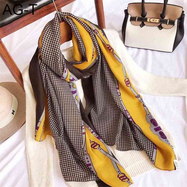 2019 new woman winter scarf knitted plaid warm scarf shawl women's wrap the body head triangle warm in autumn winter, Blue;gray
2019 new woman winter scarf knitted plaid warm scarf shawl women's wrap the body head triangle warm in autumn winter, Blue;gray