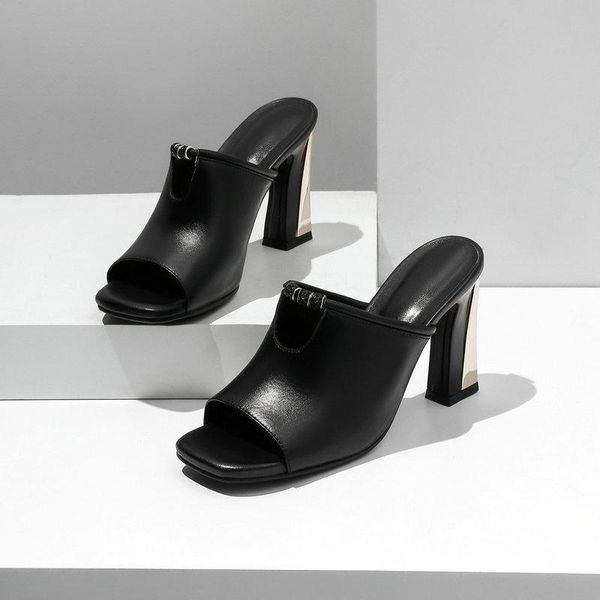 slippers 2021 summer slipper woman genuine leather metal with high heels sandals european fashion beach women's shoes party, Black
slippers 2021 summer slipper woman genuine leather metal with high heels sandals european fashion beach women's shoes party, Black