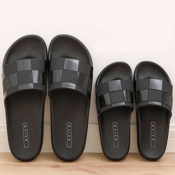 slippers summer home men simple solid black shoes non-slip bathroom slides fashion soft sole man massage sandals high quality
slippers summer home men simple solid black shoes non-slip bathroom slides fashion soft sole man massage sandals high quality