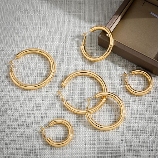 hoop & huggie minimalist geometric circle round big earrings for women fashion gold color metal chunky wedding party jewelry 2021, Golden;silver
hoop & huggie minimalist geometric circle round big earrings for women fashion gold color metal chunky wedding party jewelry 2021, Golden;silver