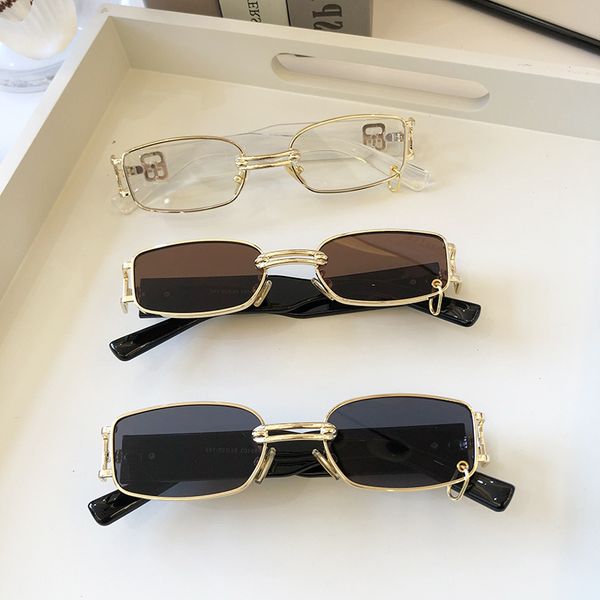 retro european and american sunglasses of korean fashion sunglasses cool male stars equal style personality box metal high glasses wholesale, White;black
retro european and american sunglasses of korean fashion sunglasses cool male stars equal style personality box metal high glasses wholesale, White;black