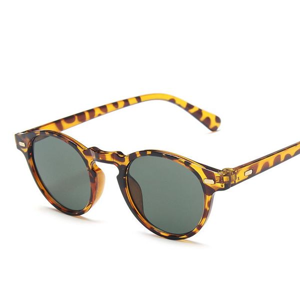 leopard small frame color trends sunglasses women fashion men's classic retro sun glasses uv400 eyeglasses, White;black
leopard small frame color trends sunglasses women fashion men's classic retro sun glasses uv400 eyeglasses, White;black