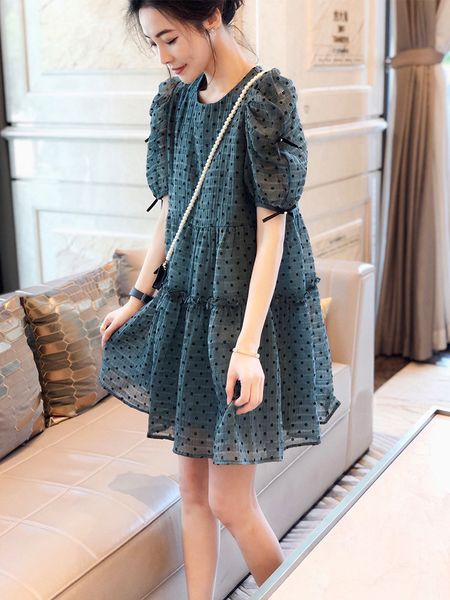 luxury casual dresses 2021 summer foreign style aging french bubble sleeve dr's blue floral chiffon skirt, Black;gray
luxury casual dresses 2021 summer foreign style aging french bubble sleeve dr's blue floral chiffon skirt, Black;gray