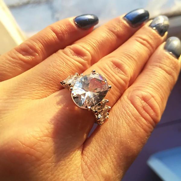 wedding rings engagement for women girls silver color crystal female big stone ring trendy zirconia jewelry love gift, Slivery;golden
wedding rings engagement for women girls silver color crystal female big stone ring trendy zirconia jewelry love gift, Slivery;golden