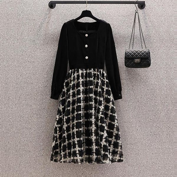 casual dresses diamond buttons elegant dress women winter 2021 vintage long sleeve velvet patchwork plaid high waist french, Black;gray
casual dresses diamond buttons elegant dress women winter 2021 vintage long sleeve velvet patchwork plaid high waist french, Black;gray