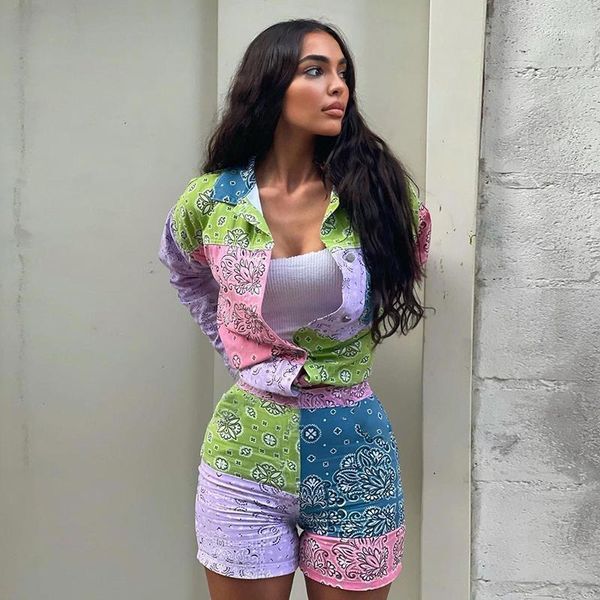 women's tracksuits bandana print 2 piece casual set beach loose shorts women long sleeve shirts high waist drawstring wide leg outfits, Gray
women's tracksuits bandana print 2 piece casual set beach loose shorts women long sleeve shirts high waist drawstring wide leg outfits, Gray