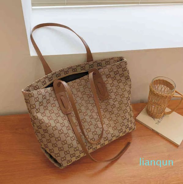 high capacity tote women's bag 2021 new fashion printed one shoulder large commuter hand
high capacity tote women's bag 2021 new fashion printed one shoulder large commuter hand