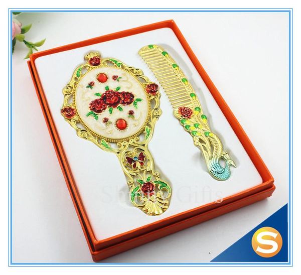 mirrors 2021 wedding gift rose design hand mirror with peacock comb
mirrors 2021 wedding gift rose design hand mirror with peacock comb