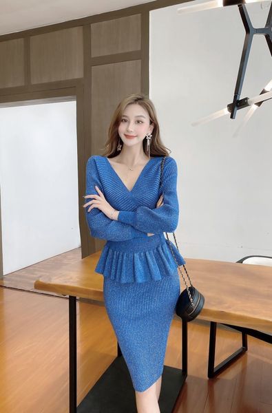 two piece dress women v-neck bright silk solid color knitting shirt sweater + high waist bag buttocks long skirt suit female set p, White
two piece dress women v-neck bright silk solid color knitting shirt sweater + high waist bag buttocks long skirt suit female set p, White