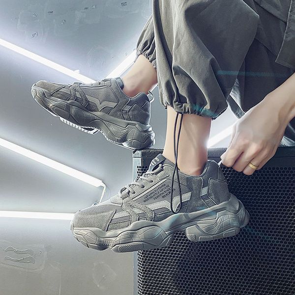 mens summer new non-slip mesh shoes boys breathable casual shoes students trend go with sports shoes
mens summer new non-slip mesh shoes boys breathable casual shoes students trend go with sports shoes