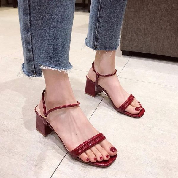 dress shoes 2021 summer sandals women woman word buckle thick high heels solid leather red beige black ladies
dress shoes 2021 summer sandals women woman word buckle thick high heels solid leather red beige black ladies
