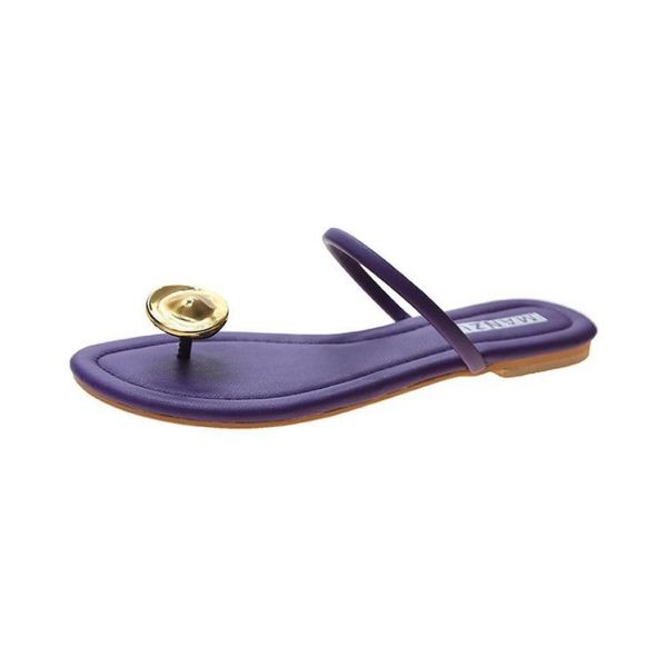 sandal slippers women's clip-toe metal trim stylish outer wear low-heeled women, Black
sandal slippers women's clip-toe metal trim stylish outer wear low-heeled women, Black