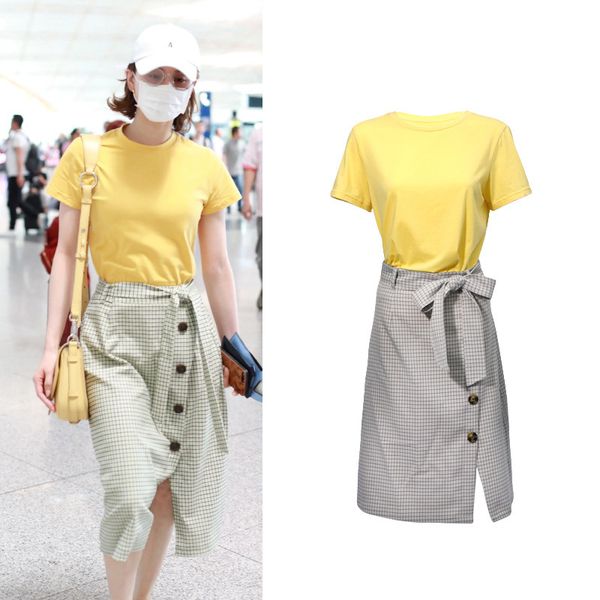 fashion dress star airport street p liu shishi same yellow t-shirt + plaid single breasted lace up skirt, Black;pink
fashion dress star airport street p liu shishi same yellow t-shirt + plaid single breasted lace up skirt, Black;pink