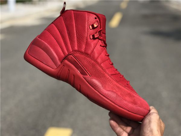 limited edition union 12 "bulls" basketball shoes bull color original grade xii real carbon fiber fashion trainers come with box
limited edition union 12 "bulls" basketball shoes bull color original grade xii real carbon fiber fashion trainers come with box