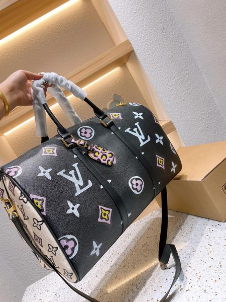 women designer bags handbags shoulder bag lady fashion genuine crossbody purses backpack totes travel multifunctional large capacity classic
women designer bags handbags shoulder bag lady fashion genuine crossbody purses backpack totes travel multifunctional large capacity classic