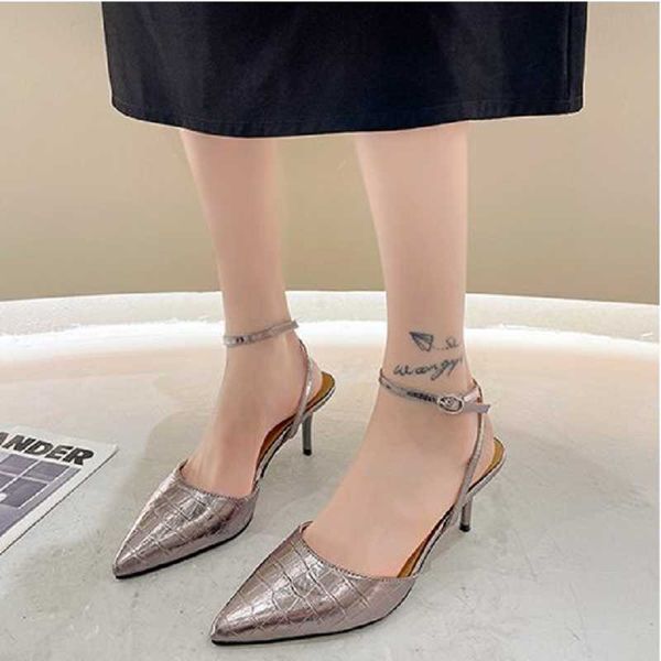 sandals pointed toe stiletto solid color buckle ladies summer casual single shoes work large size 34-40., Black
sandals pointed toe stiletto solid color buckle ladies summer casual single shoes work large size 34-40., Black