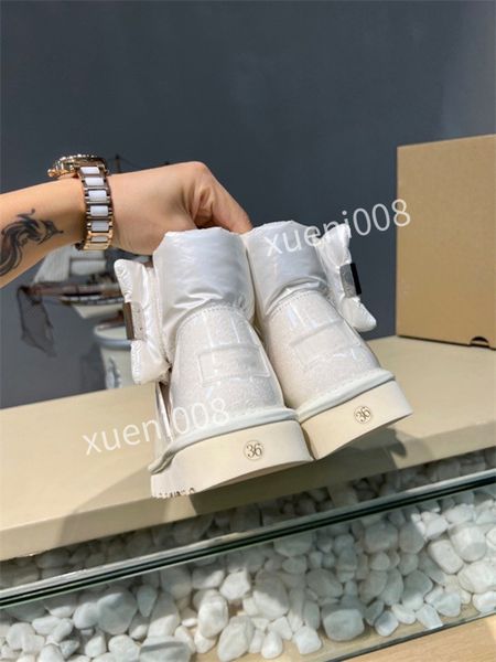 2021 fur snow luxury designer women winter 35-40 boots leather classic kneel half long ankle black grey chestnut coffee warm bailey bow rx21
2021 fur snow luxury designer women winter 35-40 boots leather classic kneel half long ankle black grey chestnut coffee warm bailey bow rx21