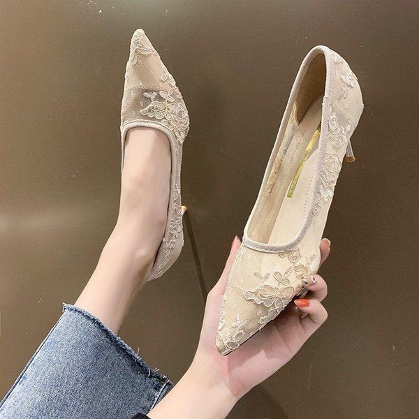 dress shoes 2021 summer flower fashion casual lace mesh stiletto breathable pointed high-heeled women, Black
dress shoes 2021 summer flower fashion casual lace mesh stiletto breathable pointed high-heeled women, Black