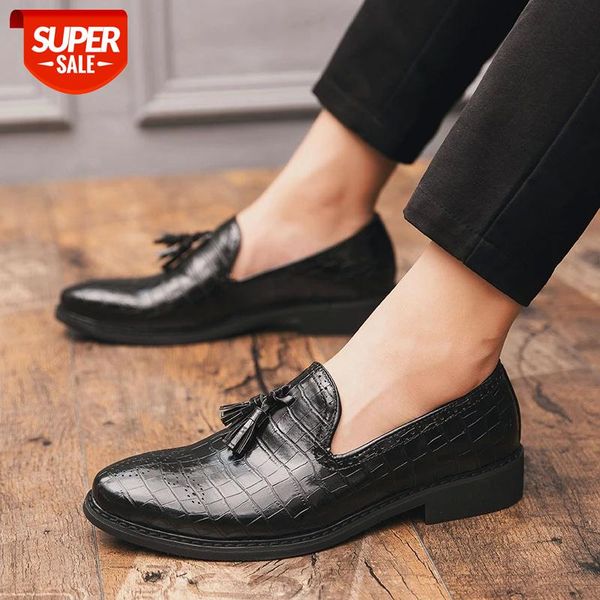 brand fashion formal shoes men bullock business office shoes men 2020 italy luxury big size dress party casual loafers #lr3h
brand fashion formal shoes men bullock business office shoes men 2020 italy luxury big size dress party casual loafers #lr3h