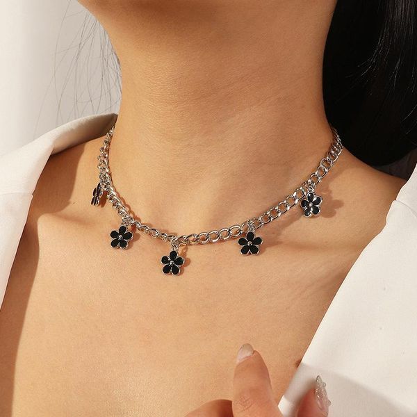 pendant necklaces trendy creative multicolor oil drop flower necklace female japan and south korea fashion sweet clavicle chain, Silver
pendant necklaces trendy creative multicolor oil drop flower necklace female japan and south korea fashion sweet clavicle chain, Silver