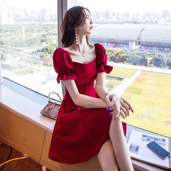 summer 2021 women's drs style skirt temperament miao open shoulder arm french, Black;gray
summer 2021 women's drs style skirt temperament miao open shoulder arm french, Black;gray