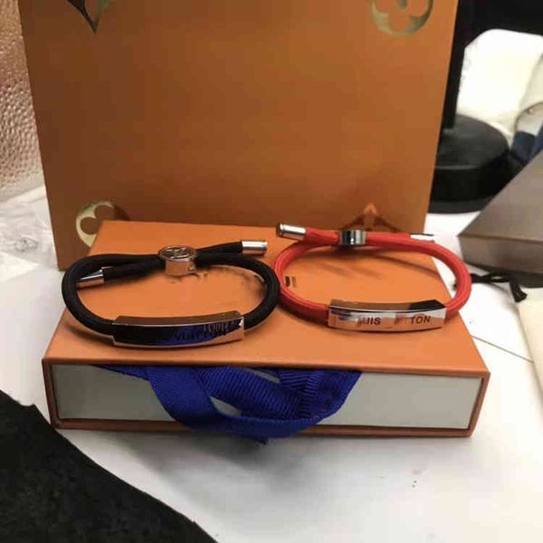 bangles bracelets donkey's new couple's hand rope black red can adjust the length, seiko cnc version
bangles bracelets donkey's new couple's hand rope black red can adjust the length, seiko cnc version