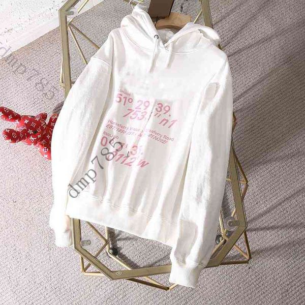 2021 autumn pullover fresh sweet fashion casual printing korean version cover meat show thin sweater woman, Black
2021 autumn pullover fresh sweet fashion casual printing korean version cover meat show thin sweater woman, Black