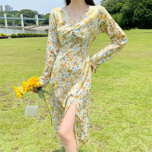 casual dresses floral dress women autumn vintage lady midi elegant female long sleeve vestido side split chiffon 2021 clothes, Black;gray
casual dresses floral dress women autumn vintage lady midi elegant female long sleeve vestido side split chiffon 2021 clothes, Black;gray