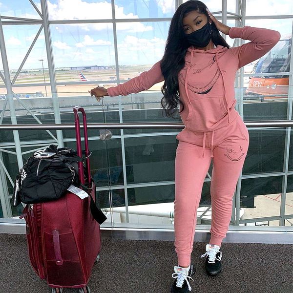 autumn and winter 2021 new leisure suit women's fashion two piece cotton sweater, White
autumn and winter 2021 new leisure suit women's fashion two piece cotton sweater, White