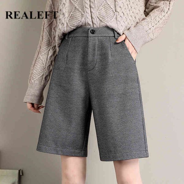 autumn winter thicken woolen women's half pants high waist wide leg elegant female chic ladies trousers 210428, Black;white
autumn winter thicken woolen women's half pants high waist wide leg elegant female chic ladies trousers 210428, Black;white