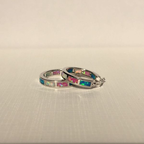 selling alloy oil dripping c imitating opal earrings, exquisite and personalized multi color australian earrings, Black
selling alloy oil dripping c imitating opal earrings, exquisite and personalized multi color australian earrings, Black