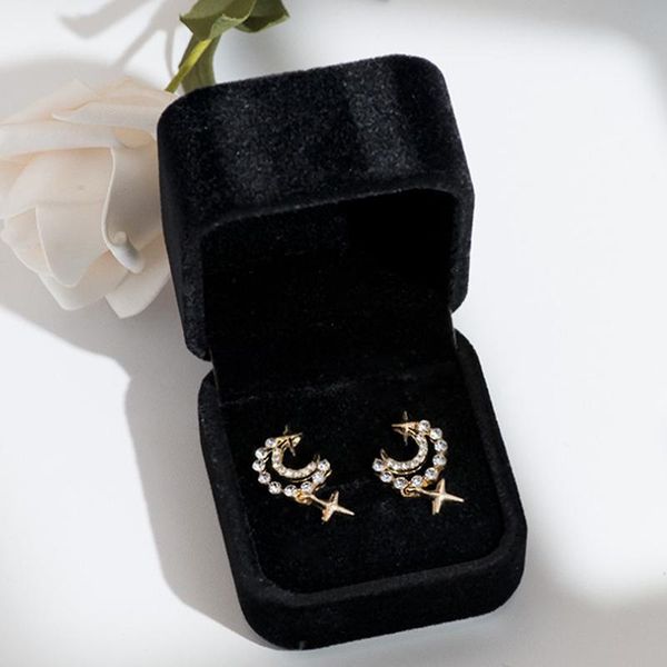 stud aale shine exquisite zirconia moon earring for women zircon tassel wedding jewelry pendant birthday gift, Golden;silver
stud aale shine exquisite zirconia moon earring for women zircon tassel wedding jewelry pendant birthday gift, Golden;silver