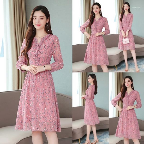 casual dresses women vintage red floral chiffon chic midi dress autumn winter femal print long sleeve s-xxl fashion, Black;gray
casual dresses women vintage red floral chiffon chic midi dress autumn winter femal print long sleeve s-xxl fashion, Black;gray