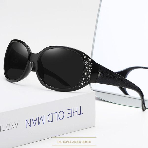 summer sunglasses women retro polarized lady elegant rhinestone travel sun glasses female driving eyewear, White;black
summer sunglasses women retro polarized lady elegant rhinestone travel sun glasses female driving eyewear, White;black