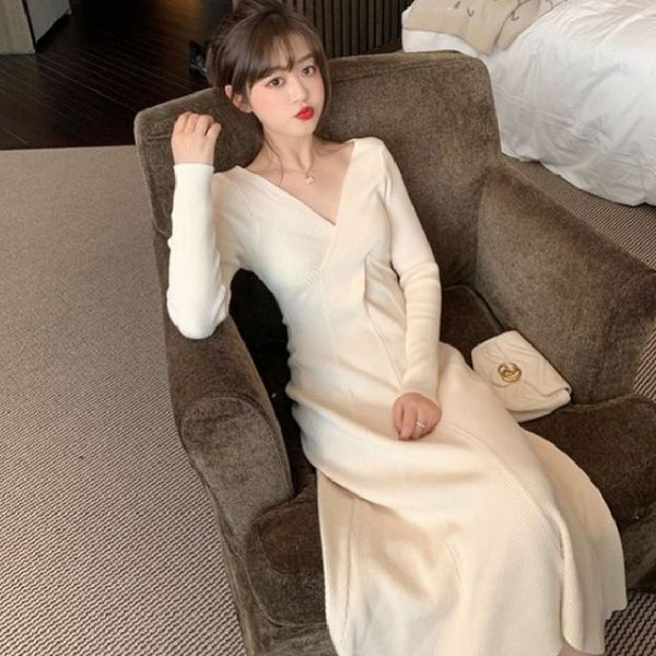 casual dresses autumn winter v-neck knit maxi dress womens sweater long bodycon french one-piece korean vestidos y2k, Black;gray
casual dresses autumn winter v-neck knit maxi dress womens sweater long bodycon french one-piece korean vestidos y2k, Black;gray