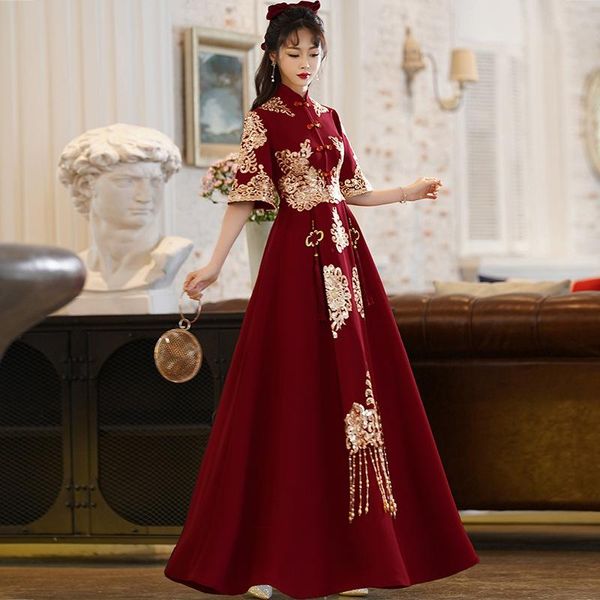 ethnic clothing vintage hand-made button a-line qipao embroidery flower cheongsam side flare sleeve vestidos chinese bridal wedding dresses, Red
ethnic clothing vintage hand-made button a-line qipao embroidery flower cheongsam side flare sleeve vestidos chinese bridal wedding dresses, Red