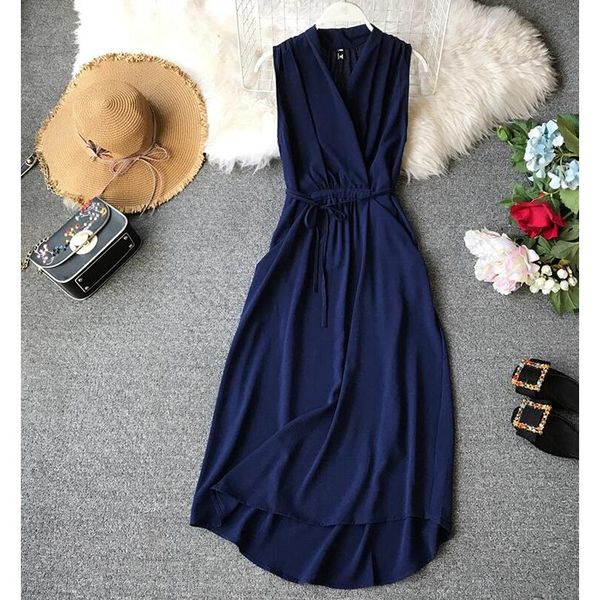 casual dresses sleeveless dress 2021 korean version women summer chiffon v-neck slim solid party beach elegant vestidos, Black;gray
casual dresses sleeveless dress 2021 korean version women summer chiffon v-neck slim solid party beach elegant vestidos, Black;gray